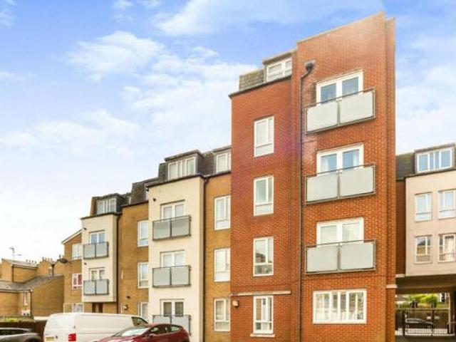 House for sale in Rochester, Kent