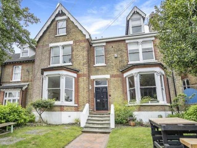 House for sale in Rochester, Kent