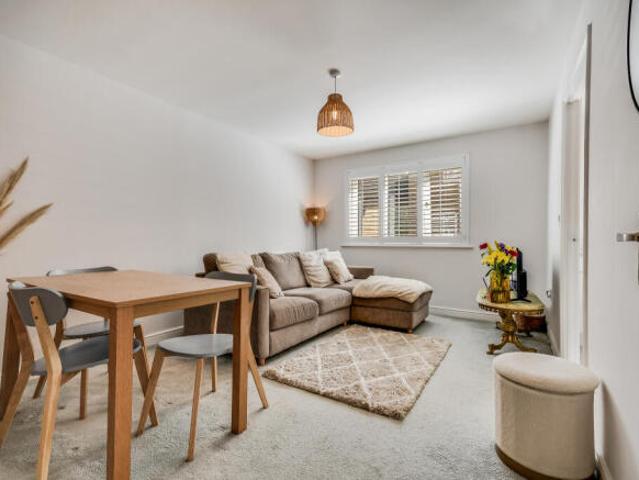 Flat for sale in Moulsham, Chelmsford