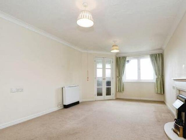 House for sale in Rugby, Warwickshire