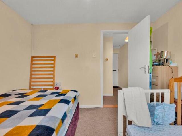 Flat for sale in Romford, Greater London