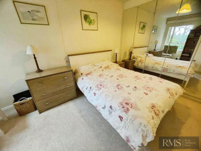 Flat for sale in Jesmond, Tyne And Wear