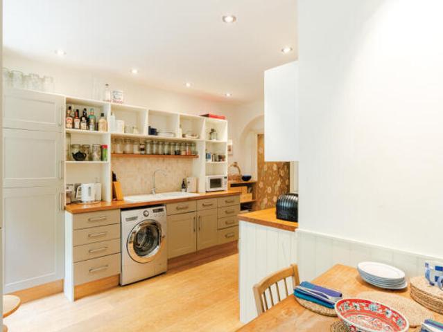Flat for sale in Hotwells, Feckenham