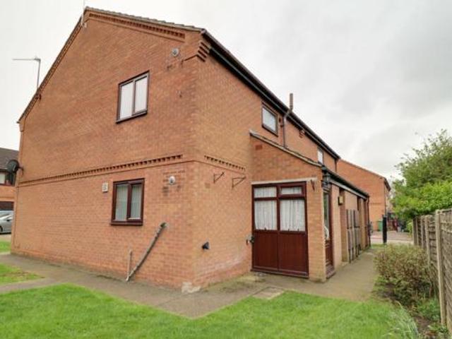 House for sale in Lyons, Greater London