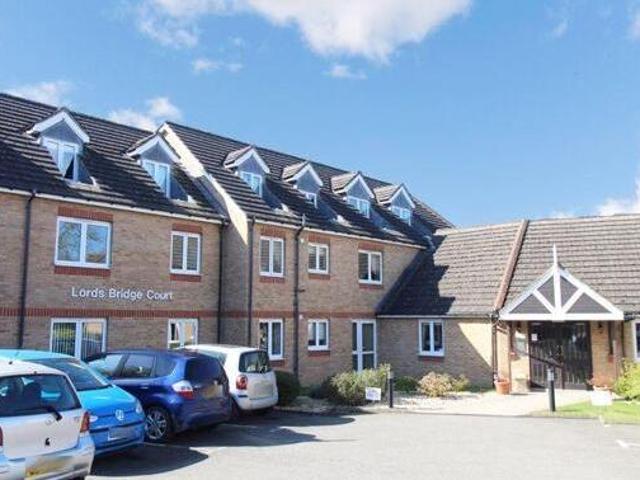 House for sale in Lower Halliford, Surrey