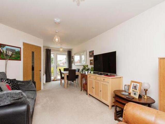 Flat for sale in Priest Down, Hampshire