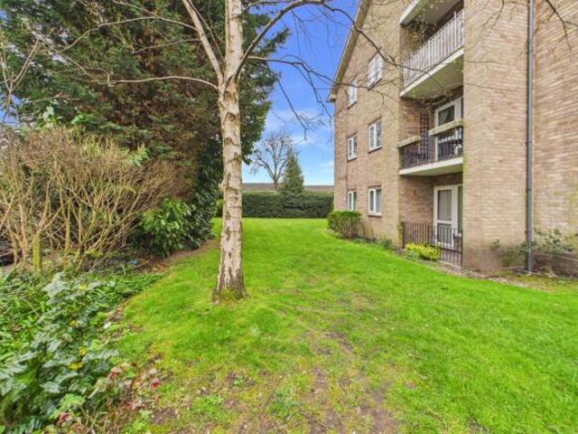 Flat for sale in Gravelly Hill, Birmingham