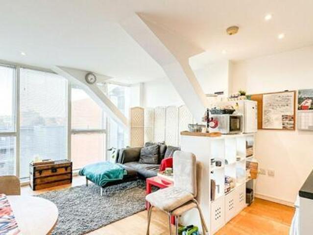 House for sale in Feckenham, City Of Bristol