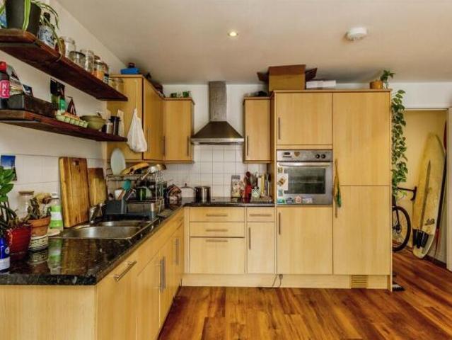 Flat for sale in Bedminster, Bristol