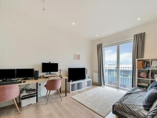 House for sale in City of London, Greater London