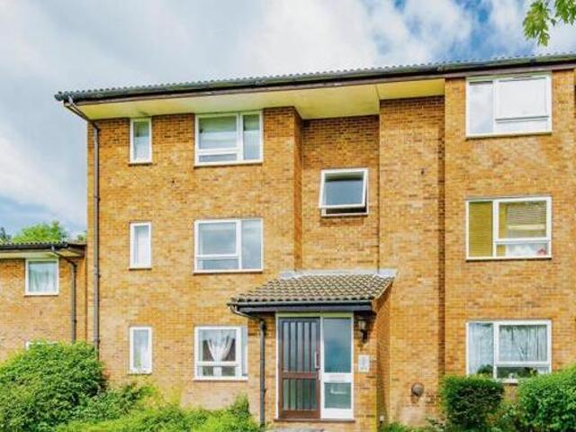 House for sale in Surrey, England