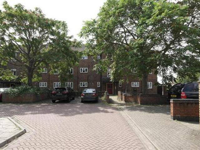 House for sale in South Ockendon, Essex