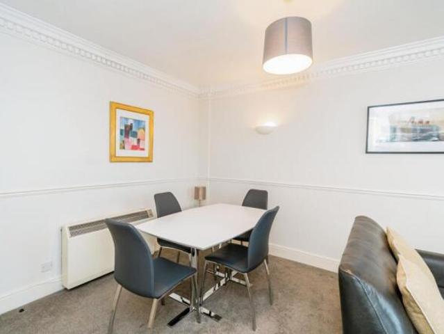 Flat for sale in Barton Stacey, Hampshire