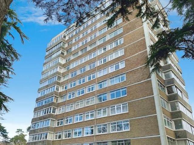 House for sale in Barton Stacey, Hampshire