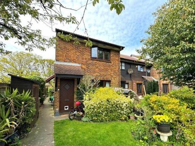 House for sale in Chilworth Old Village, Test Valley