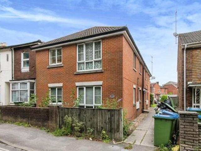 House for sale in Barton Stacey, Hampshire