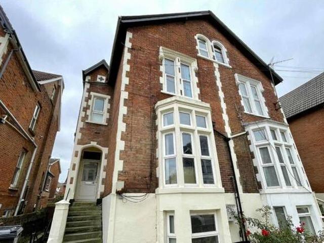 House for sale in Hampshire