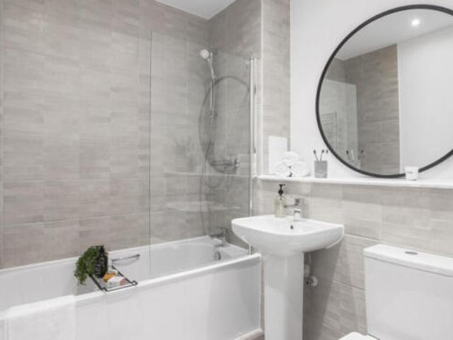 Flat for sale in Five Acres, Hertfordshire
