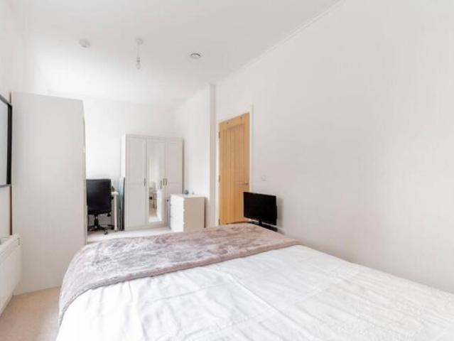 Flat for sale in Lakenham, East Bank