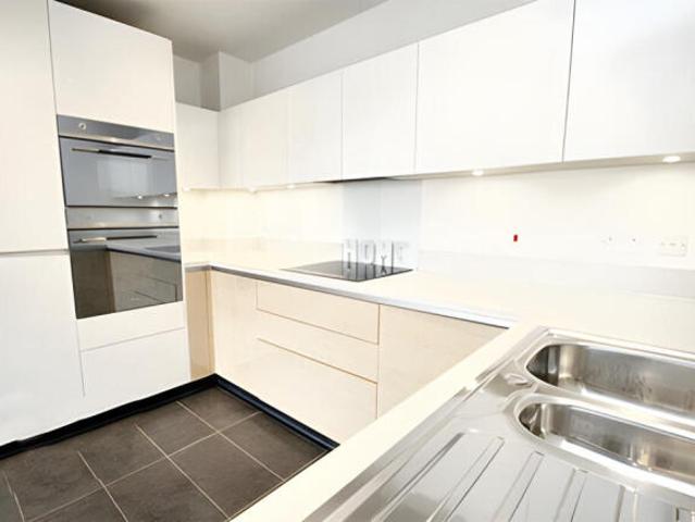 Flat for sale in Romford, Greater London