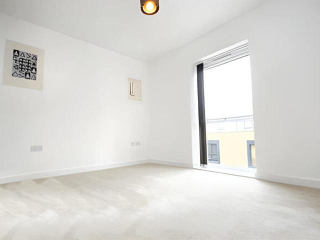 Flat for sale in Romford, Greater London