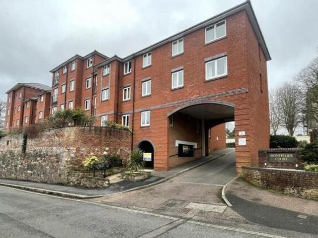 House for sale in St Thomas, Exeter