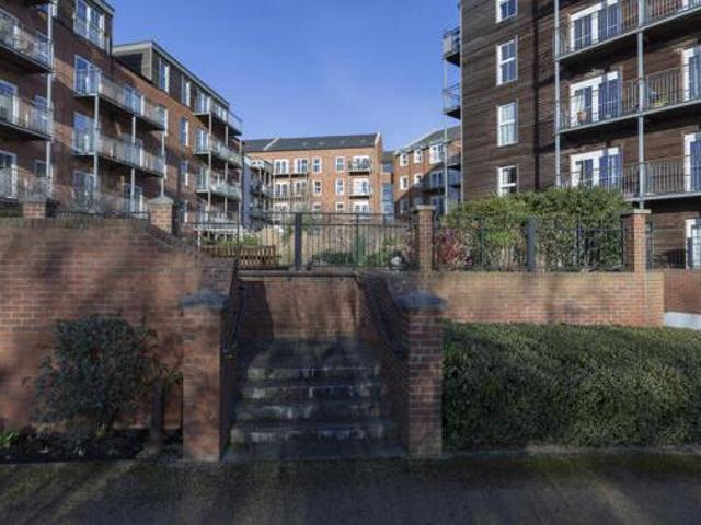 House for sale in Stanford On Avon, Leicestershire