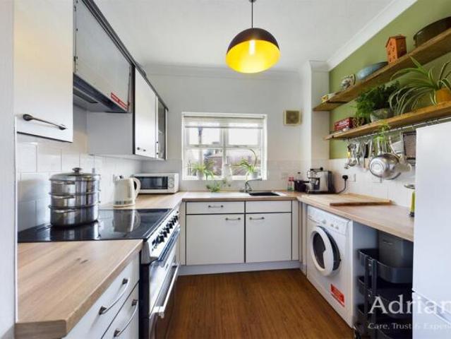 Flat for sale in Chelmsford