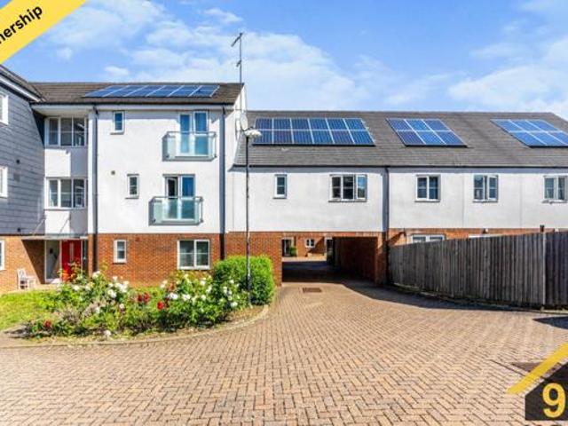 House for sale in Broadwater, Shephall