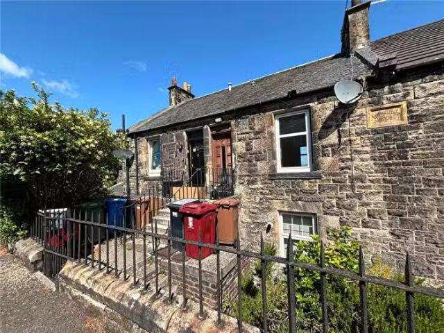 House for sale in Muirhouses