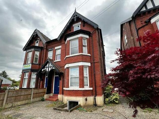 House for sale in Greater Manchester