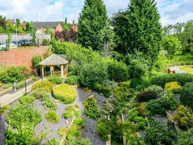 House for sale in Greater Manchester
