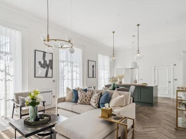 House for sale in Lyons, Greater London