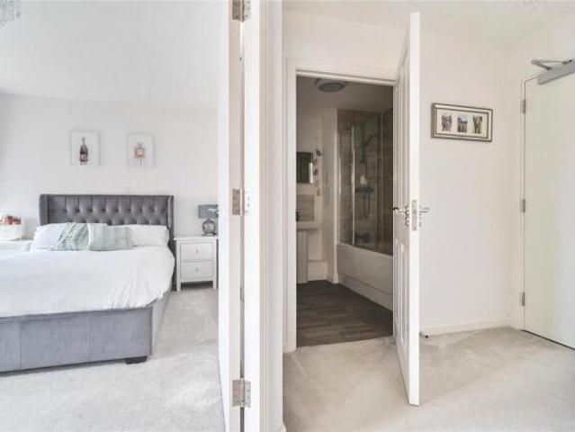 Flat for sale in Priest Down, Hampshire
