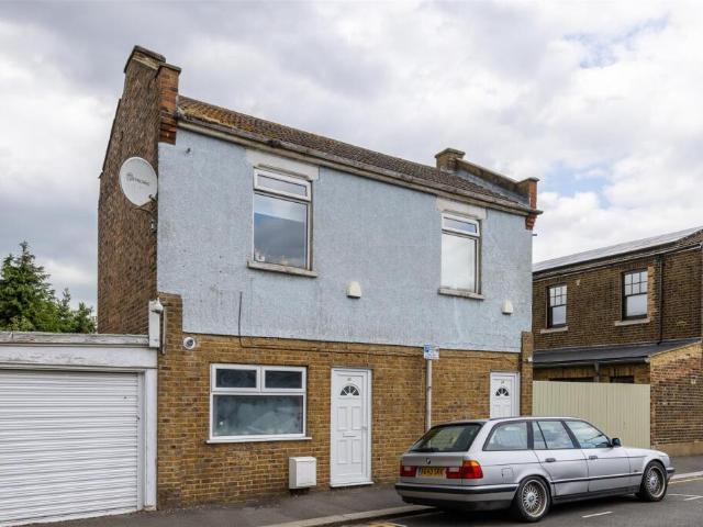 Flat for sale in Walthamstow, Isle Of Man