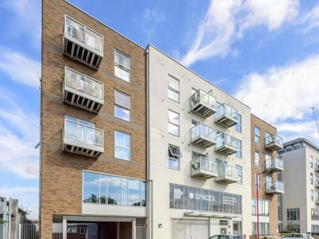House for sale in Surrey, England