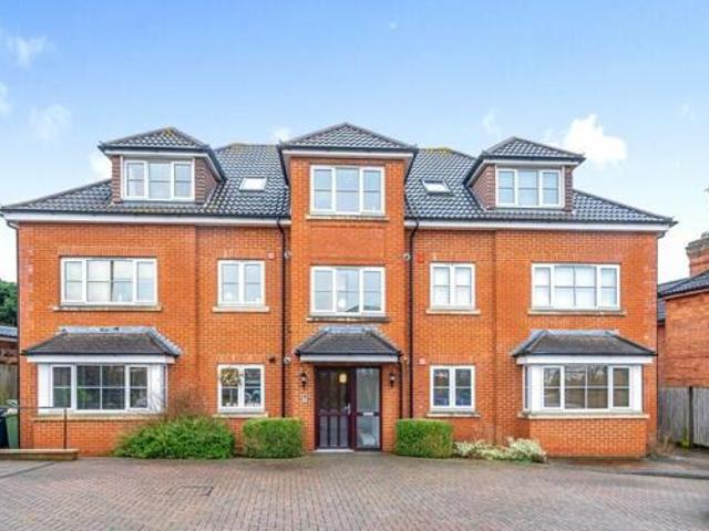 House for sale in Surrey, England