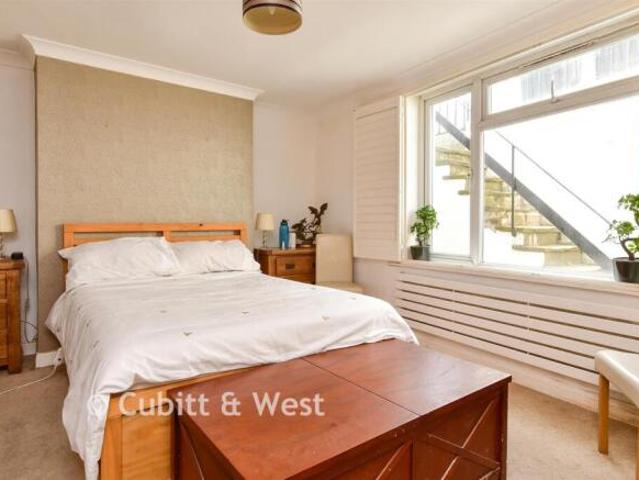 Flat for sale in Brighton, Brighton and Hove