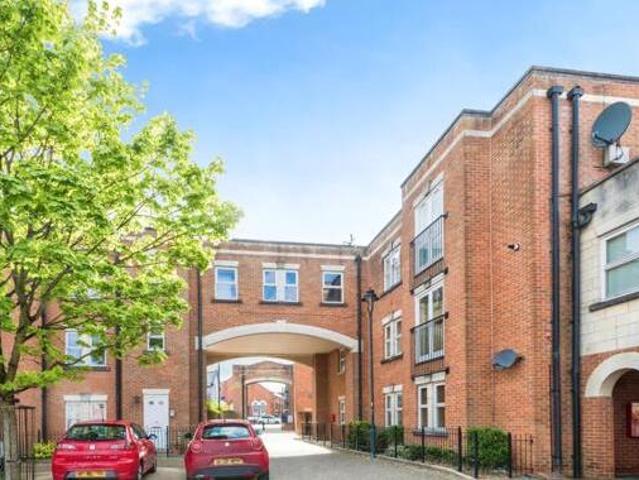 House for sale in Swindon