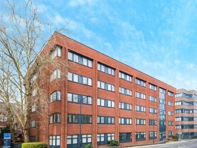 House for sale in Swindon, England