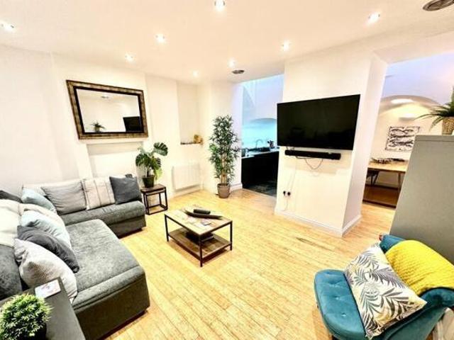 House for sale in Tenby, Pembrokeshire