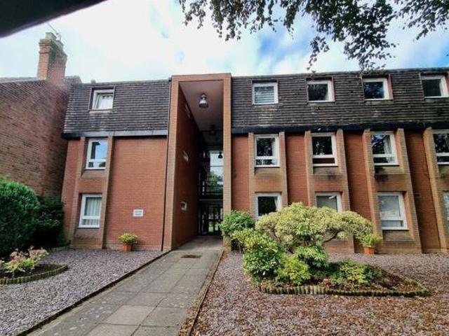 House for sale in Tettenhall, West Midlands