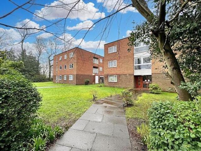 Flat for sale in Salford, Greater Manchester