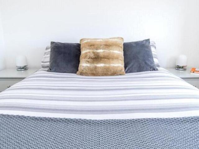 Flat for sale in Chilworth Old Village, Test Valley