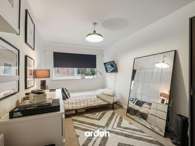 Flat for sale in Worcestershire