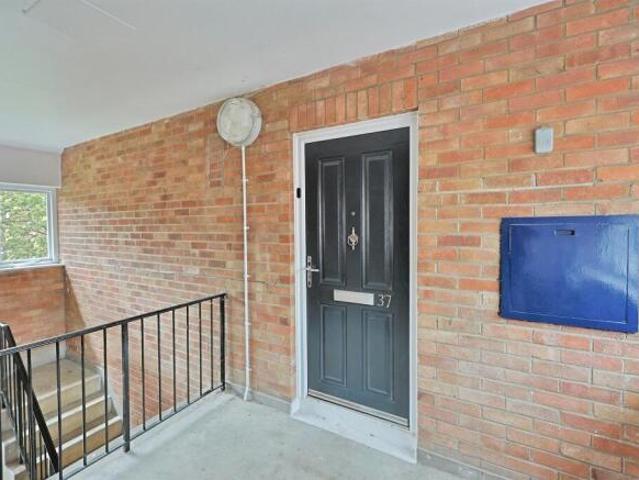 Flat for sale in Heartsease, East Bank