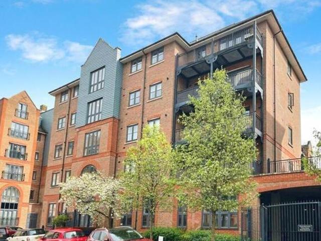 House for sale in Brook Street, Bourne Vale