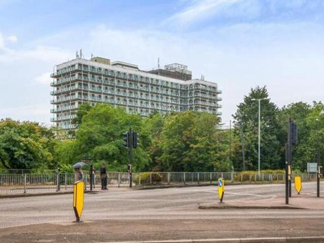 House for sale in Northampton, Northamptonshire