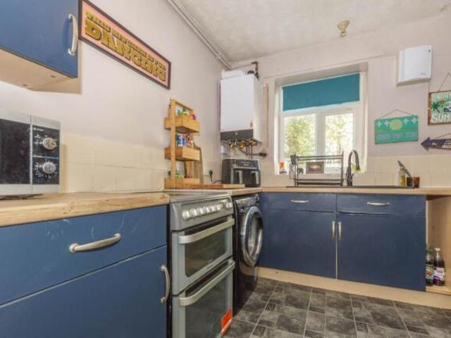 Flat for sale in Lakenham, East Bank