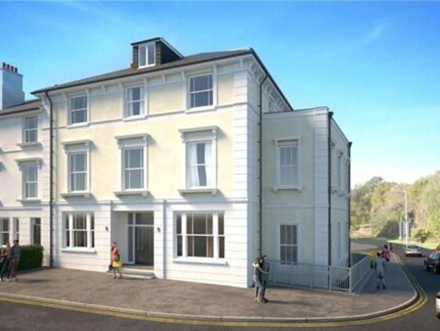 House for sale in Broadwater Down, Sandown Park